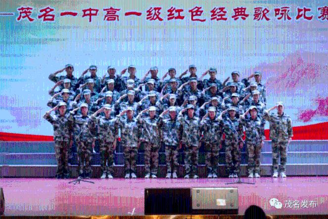 司机捡2万现金打110求助民警帮归还